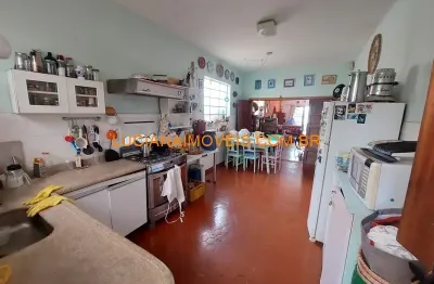 Sobrado de 160 m² na vila romnana com 3 dormitorios