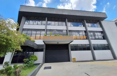 Galpão de 3646 m² no parque industrial thomas edson na barra funda