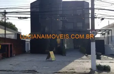 Prédio com 12 salas para alugar na Rua Pio XI, Alto da Lapa, São Paulo