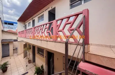 Casa comercial com 11 salas à venda na Rua Catão, Vila Romana, São Paulo