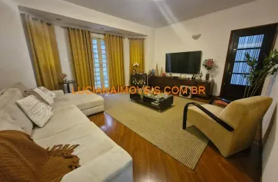 Casa com 5 quartos à venda na Rua Vespasiano, Vila Romana, São Paulo