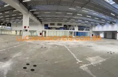 Galpão de 4243 m² de area construida na lapa de baixo com 56 vagas