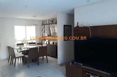 Sobrado para aluguel e venda possui 130 metros quadrados com 3 quartos