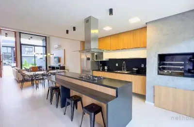 Casa em condomínio fechado com 4 quartos à venda na rua rio divisa, 36, centro, xangri-lá, 150 m2 por r$ 1.690.000