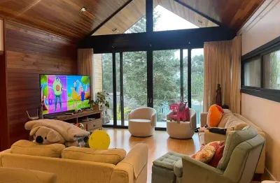 Casa em condomínio fechado à venda na rua vitório carassai, 277, são josé, canela, 200 m2 por r$ 2.785.000