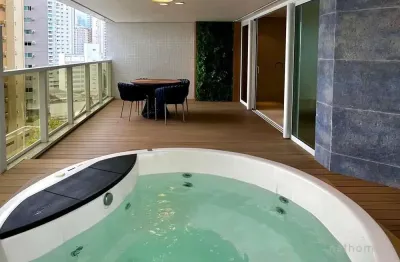 Apartamento com 5 quartos à venda na rua julieta lins, 32, pioneiros, balneário camboriú, 240 m2 por r$ 9.500.000