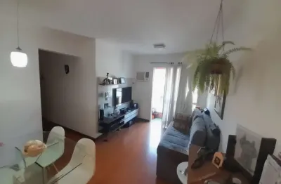 Apartamento com 2 quartos à venda na rua abram goldsztein, 250, jardim carvalho, porto alegre, 58 m2 por r$ 298.000