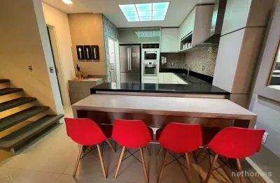 Casa com 3 quartos à venda na rua pascoal moreira cabral leme, 586, nova esperança, balneário camboriú, 112 m2 por r$ 900.000