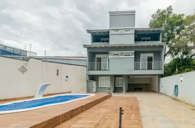 Casa com 4 quartos à venda na Avenida Nonoai, 724, Nonoai, Porto Alegre, 369 m2 por R$ 2.100.000