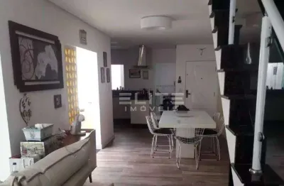 Sobrado em condomínio fechado ! com 3 quartos,  1 suíte, espaço gourmet e 194m²  região privilegiada!