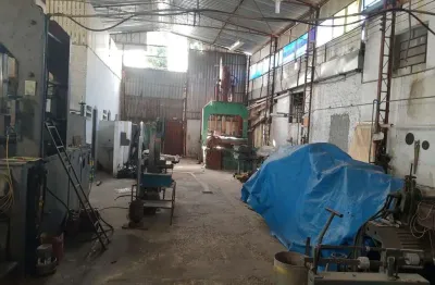 Barracão / Galpão / Depósito à venda na Rua Manoel Ferraz, 85, Vila Humaitá, Santo André
