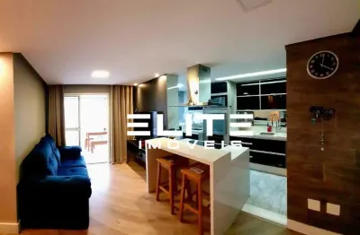 Apartamento com 72 m² com 02 dormitórios sendo 01 com clouset, sacada gourmet andar alto com vista livre.