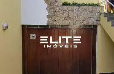 Sobrado com 3 dormitórios à venda, 202 m² por R$ 850.000,00 - Vila Floresta - Santo André/SP