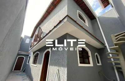 Sobrado com 3 dormitórios à venda, 183 m² por R$ 698.000,00 - Jardim Itapoan - Santo André/SP