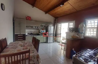 Casa com 2 dormitórios à venda, 70 m² por r$ 320.000,00 - residencial arco iris - jaguariúna/sp