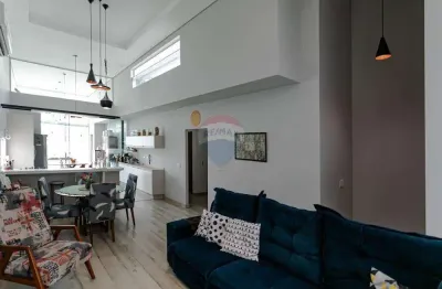 Casa de alto padrão para locação em condomínio fechado na região de mogi das cruzes