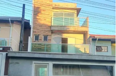 Sobrado à venda no bairro parque morumbi em mogi das cruzes