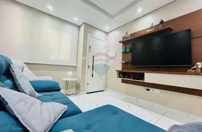 Linda casa térrea, duas vagas de garagem, com 68,5 m², no bairro vila cintra, mogi das cruzes, são paulo.