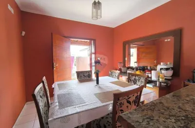 Casa com 2 quartos à venda na Rua Maria do Nascimento Boz Vidal, 803, Vila Suissa, Mogi das Cruzes