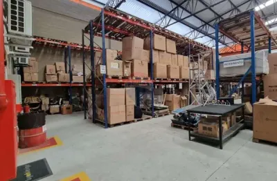 Galpão industrial com 2.320m² para locação na vila jundiaí em mogi das cruzes