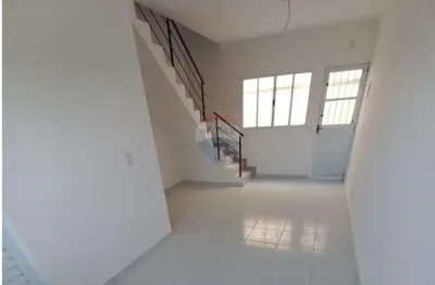 Casa com 2 quartos à venda na Rua Santo Tirolli, 77, Vila São Paulo, Mogi das Cruzes