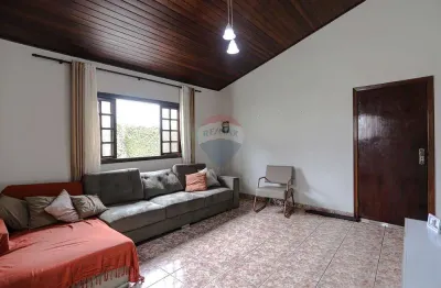 Casa a venda, com 03 dormitórios, sendo uma suíte, na vila brasileira, em mogi das cruzes-sp