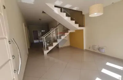 Casa com 3 quartos para alugar na Rua Diogenes Ribas Aguiar, 96, Jardim Nathalie, Mogi das Cruzes