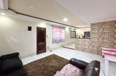 Casa com 3 quartos à venda na Estrada José Maria Batalha, 1, Centro, Biritiba-Mirim