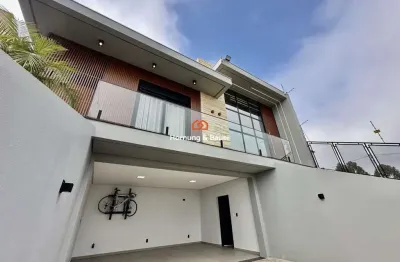 Belíssima casa de alto padrão à venda em estância velha, bela vista