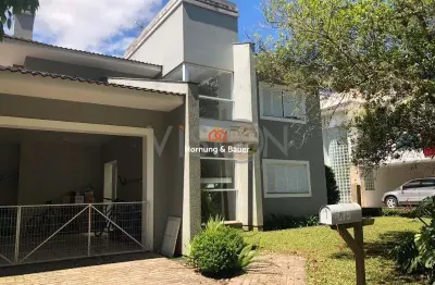 Casa em condomínio com suíte e piscina à venda em osório, vila da serra
