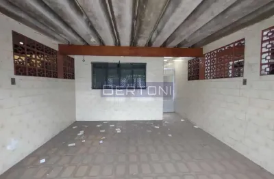 Vende-se sobrado com 02 dormitórios, 02 vagas de garagem com portão automático no bairro suisso taboão são bernardo do campo, sp