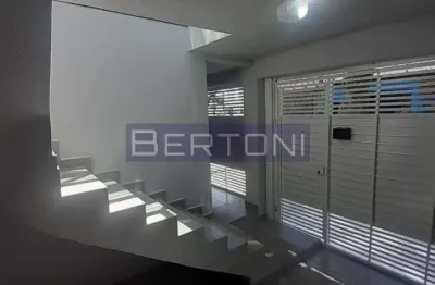 Casa com 3 quartos à venda na Vila Monumento, São Paulo 