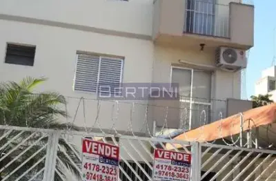 Vende-se  apartamento de 70 m2 com 02 dormitórios, 01 suíte, sacada, 01 vaga de garagem em vila santa luzia  taboão são bernardo do campo