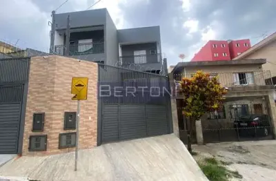 Vende-se sobrado novo com 02 dormitórios, 02 suítes, 02 vagas com portão automático em taboão diadema