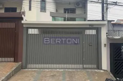 Casa com 4 quartos à venda na Vila Camilópolis, Santo André 
