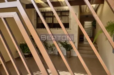 Casa com 5 quartos à venda no Taboão, São Bernardo do Campo 