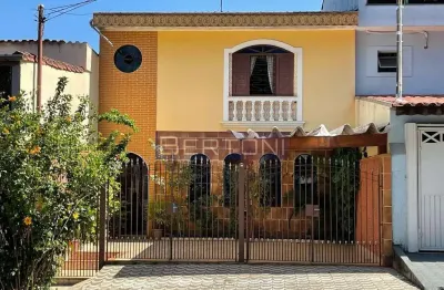 Vende-se sobrado localizado no bairro suisso taboão são bernardo do campo