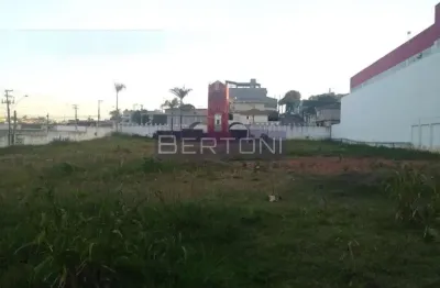 Vende-se área de 4000 m2 localizada em taboão são bernardo do campo