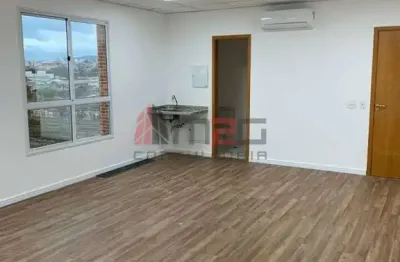 Casa comercial com 1 sala para alugar na Lapa, São Paulo 