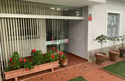 Casa comercial com 4 salas para locação na vila romana