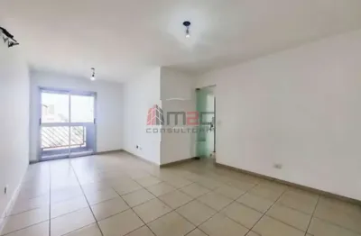 Amplo apartamento com 2 vagas para locação na pompeia.
