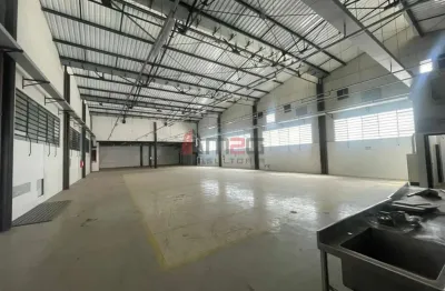 Prédio com 9 salas para alugar no Lapa de Baixo, São Paulo 