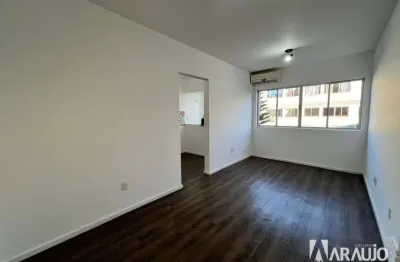 Apartamento com 2 dormitórios para alugar no são joão - itajaí