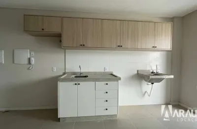 Apartamento com 2 dormitórios para alugar na meia praia - navegantes