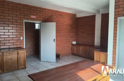 Sala comercial com 1 sala para alugar na Rua José Francisco Laurindo, 1239, São Domingos, Navegantes