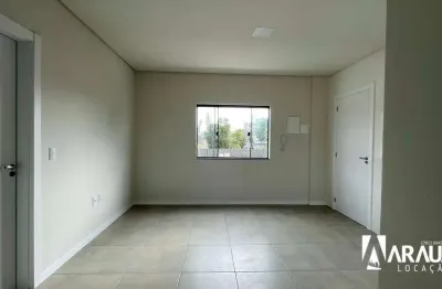 Apartamento com 01 dormitório para alugar no centro de navegantes