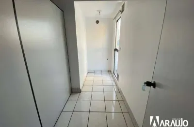Sala comercial com 1 sala para alugar na Rua Doutor José Bonifácio Malburg, 143, Centro, Itajaí