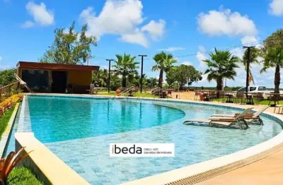 Apartamento em cotovelo, vista mar com 78m2, sala, 3 quartos 1 suíte, nascente.
