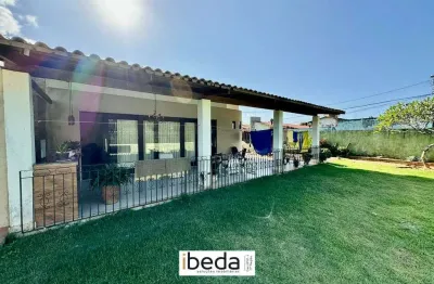 Ibeda - casa a venda com 3 suítes + escritório em candelária, salas, vagas 400m2