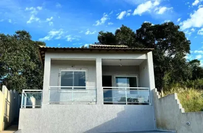 Casa com 2 quartos à venda na avenida auréa barbosa, balneário bambuí (ponta negra), maricá por r$ 320.000